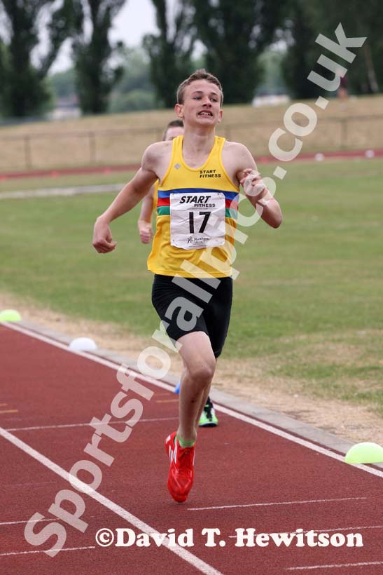 800 metres 10